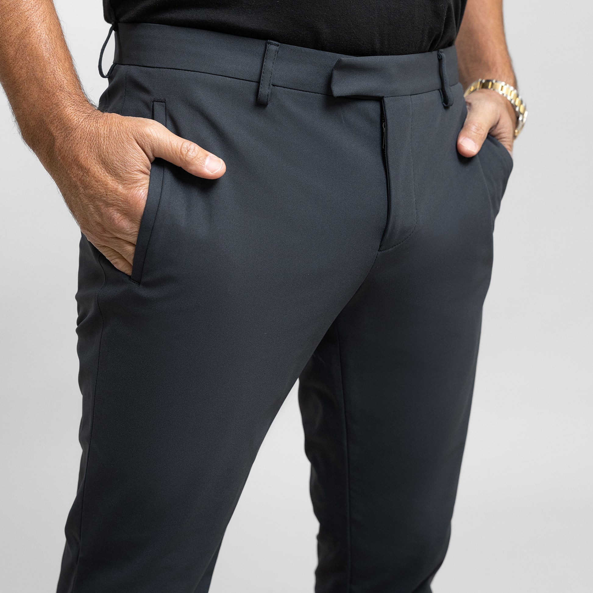 Bespoke custom athleisure technical men's suit los angeles model Guillermo in Charcoal