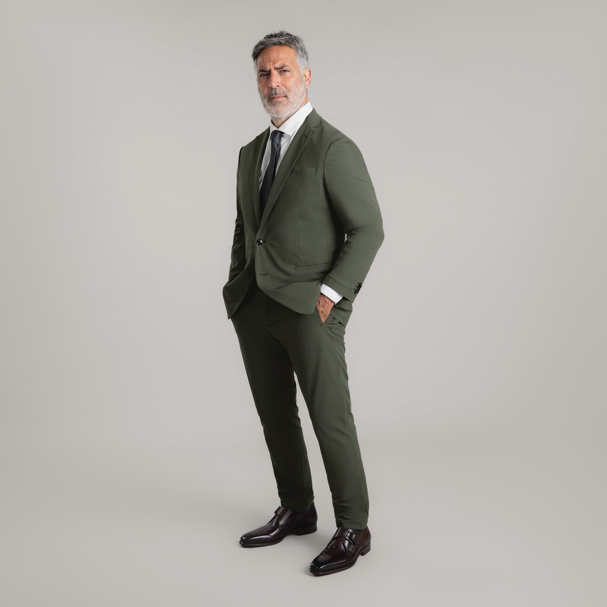 Bespoke custom athleisure technical men's suit los angeles model Guillermo in Moss