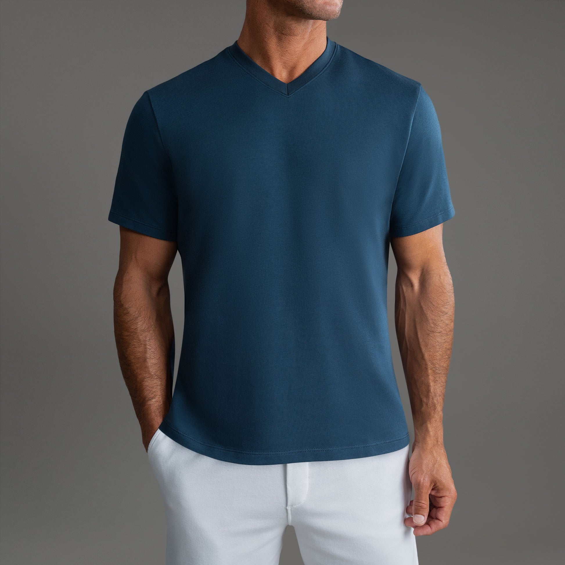 Cumulus V-Neck T-Shirt - Deep Sea