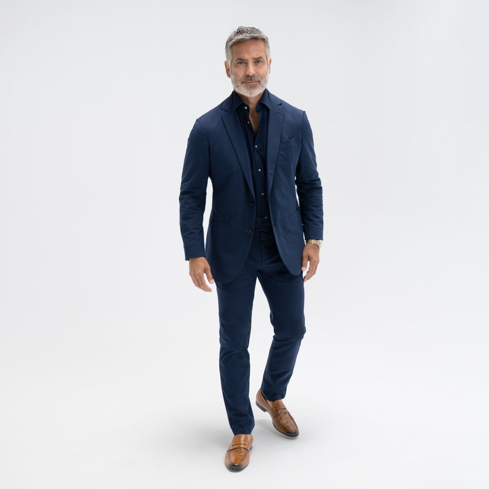 bespoke custom trousers pant chino performance technical model Guillermo in Navy