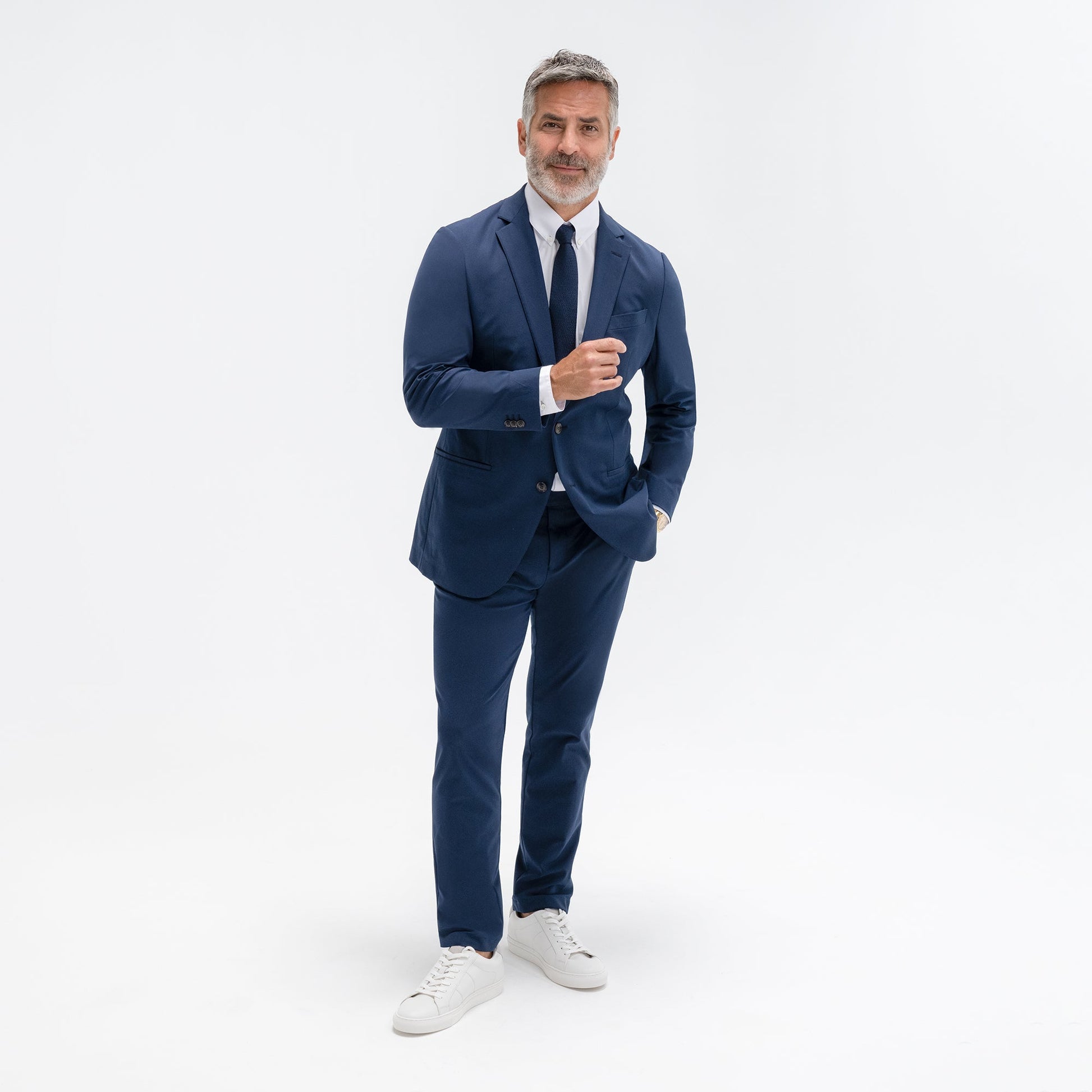 bespoke custom trousers pant chino performance technical model Guillermo in Navy