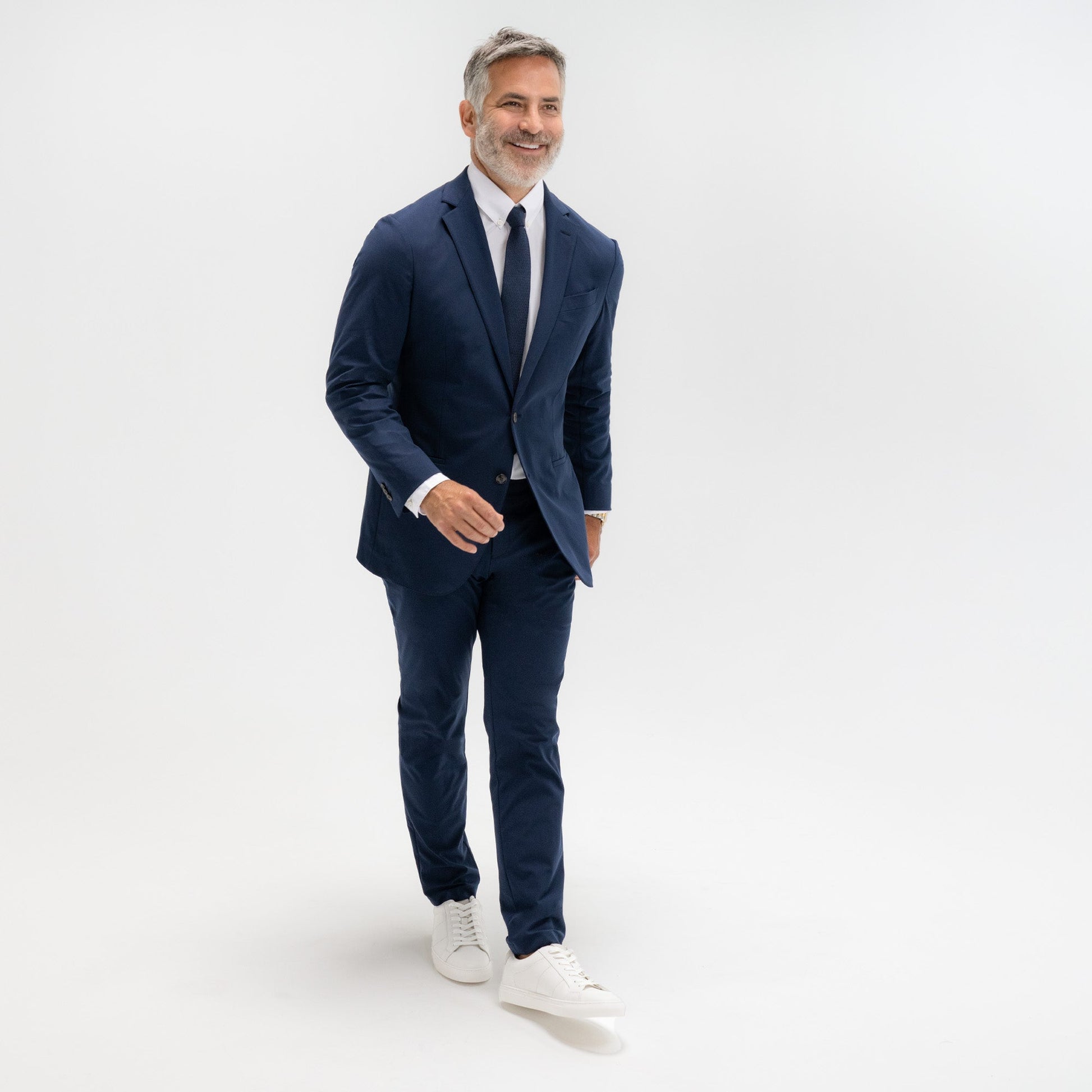 bespoke custom trousers pant chino performance technical model Guillermo in Navy